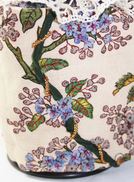 Broderie au ruban Fleurs de lilas