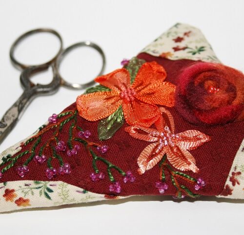 Etui a ciseaux - Kit de broderie